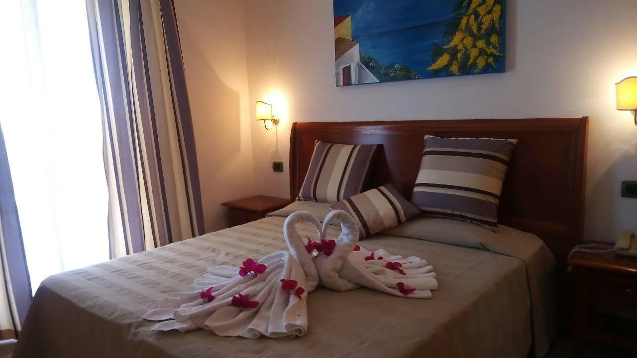 מרינלה דו סלינונטה Grand Hotel Selinunte
