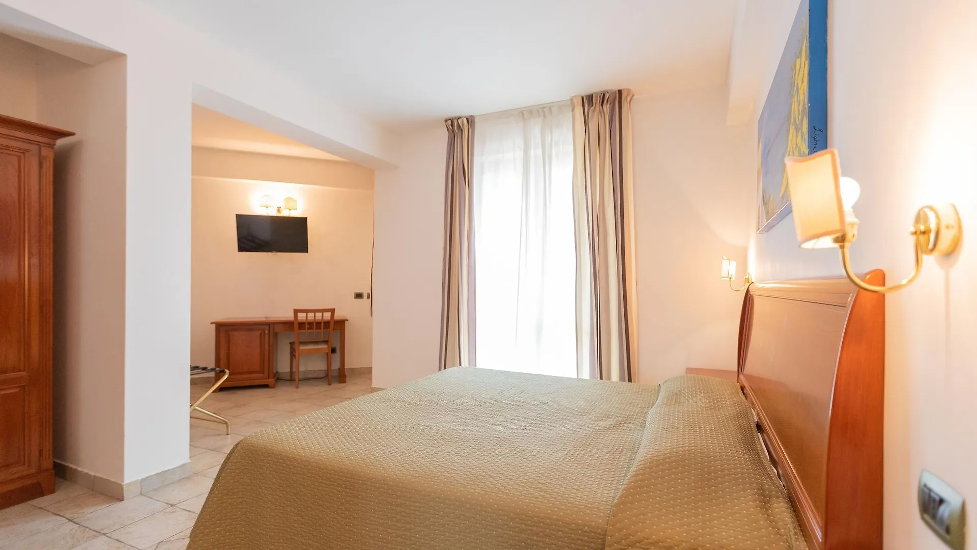 Grand Hotel Selinunte Marinella di Selinunte 4*,  Italia